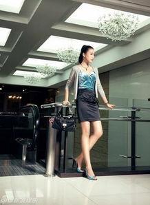 易建联老婆爆料视频,揭秘篮球巨星背后的温馨家庭生活  第3张